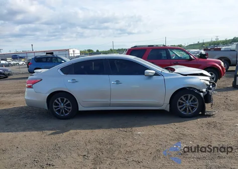 2015 Nissan Altima 2.5 S from USA, damaged, VIN 1N4AL3AP6FN397868